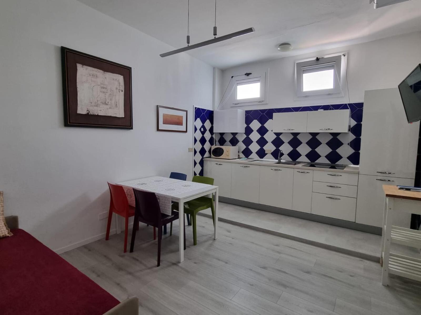 Appart-Hotel Holiday Lignano Sabbiadoro Szoba fotó