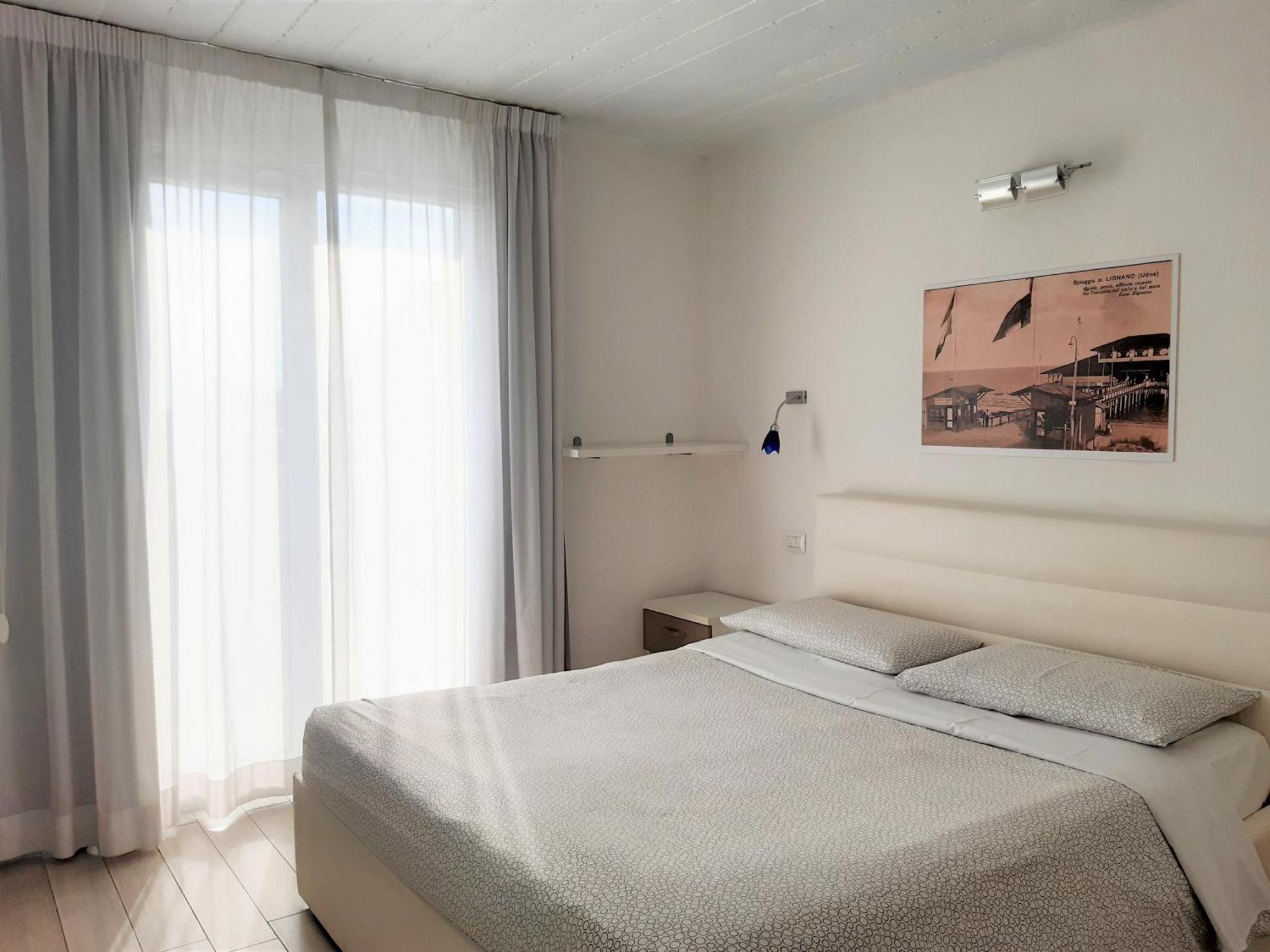 Appart-Hotel Holiday Lignano Sabbiadoro Kültér fotó